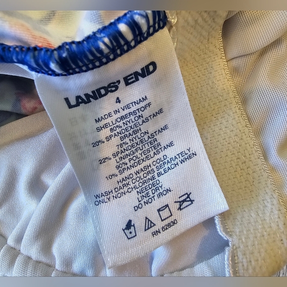 Lands’ End Women's Size 4 Swim Tank Blue Floral Tankini Swim Top Adjustable - Picture 8 of 10